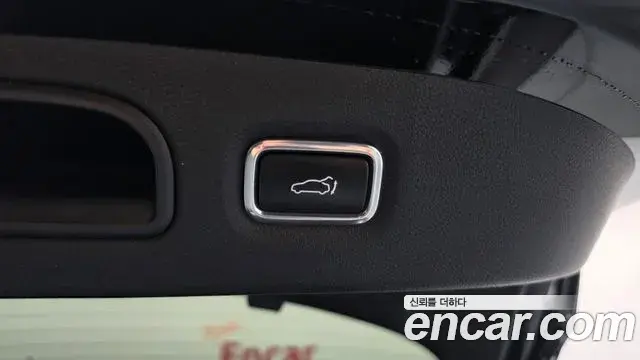 Kia Stinger 2018 — Photo 18/20