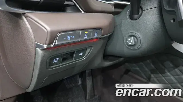 Genesis GV80 2023 — Şəkil 17/20