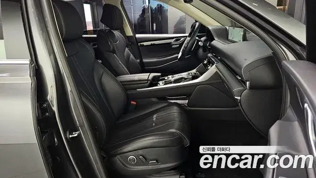 Genesis GV80 2022 — ფოტო 19/20