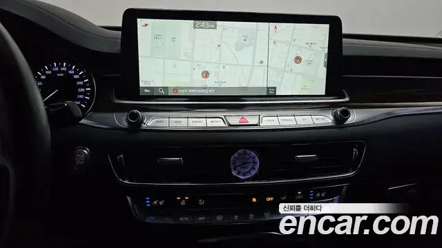 Kia The K9 2018 — Photo 14/20