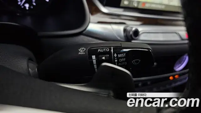 Kia The K9 2018 — Photo 18/20