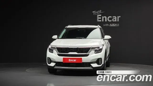 Kia Seltos 2022 — Şəkil 10/20