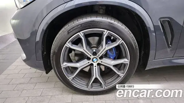 BMW X5 2021 — Photo 5/20