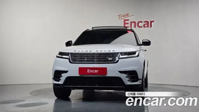 Land Rover Range Rover Velar 2025 — ფოტო 8/20