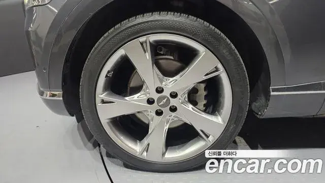 Genesis GV80 2021 — Photo 5/20
