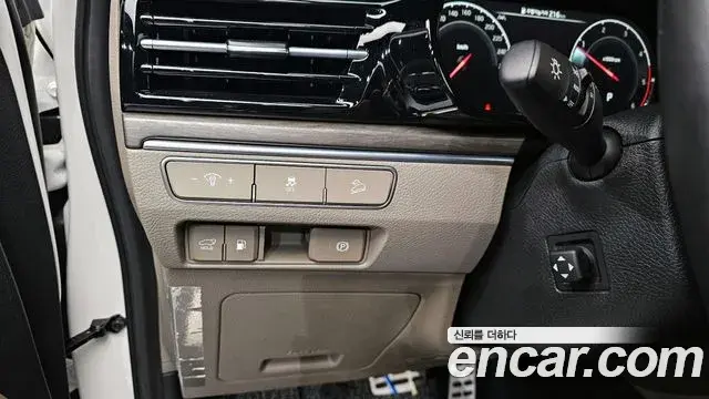 Kia Mohave The Master 2022 — Photo 14/20