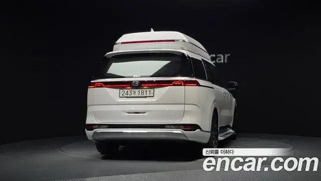 Kia Carnival 2021 — Photo 4/20
