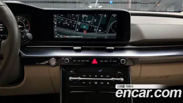 Kia Carnival 2021 — Photo 16/20