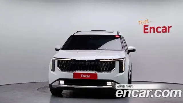 Kia Carnival 2024 — Photo 2/20