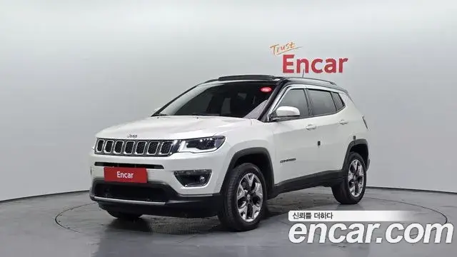 Jeep Compass 2020 — Фото 1/20