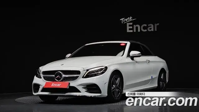 Mercedes-Benz C-Class 2019 — Photo 18/20