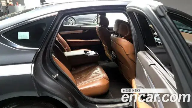 Genesis Electrified G80 2020 — Photo 12/20
