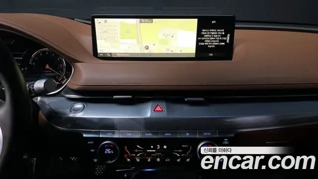 Genesis Electrified G80 2020 — Photo 14/20