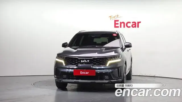 Kia Sorento 2022 — Photo 18/20
