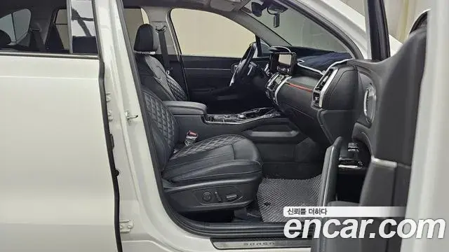 Kia Sorento 2022 — Photo 11/20