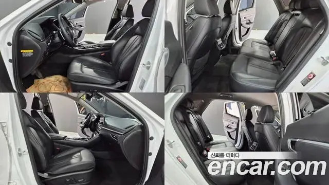 Hyundai Sonata Hybrid 2019 — Photo 9/20