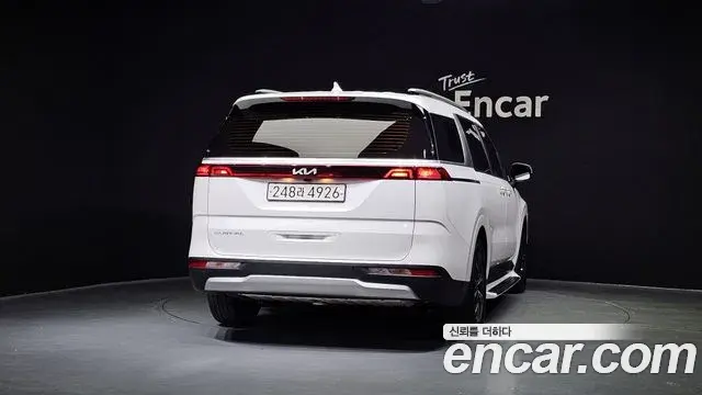 Kia Carnival 2022 — Photo 4/20