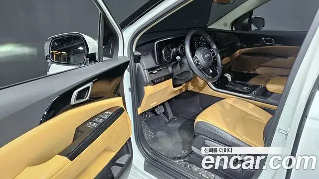 Kia Carnival 2022 — Photo 10/20