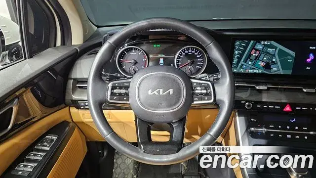 Kia Carnival 2022 — Photo 13/20