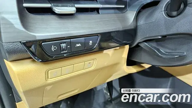 Kia Carnival 2022 — Photo 15/20