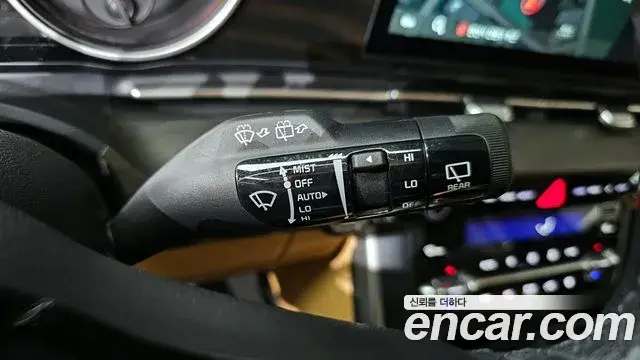 Kia Carnival 2022 — Photo 16/20