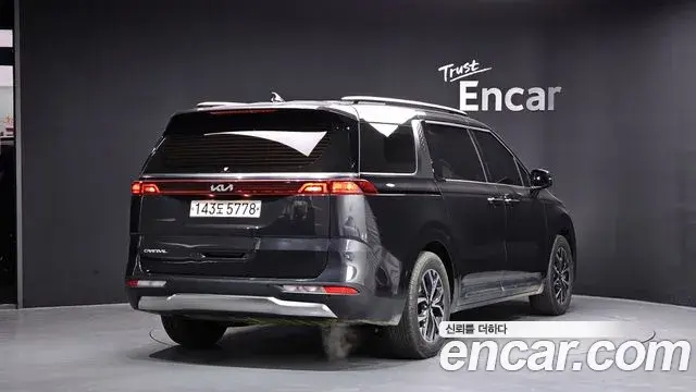 Kia Carnival 2022 — Photo 2/20