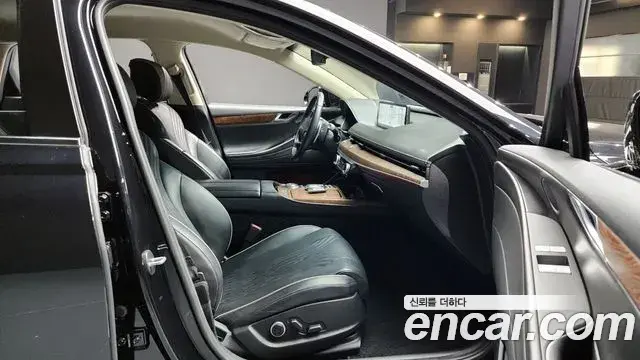 Genesis Electrified G80 2020 — Photo 10/20