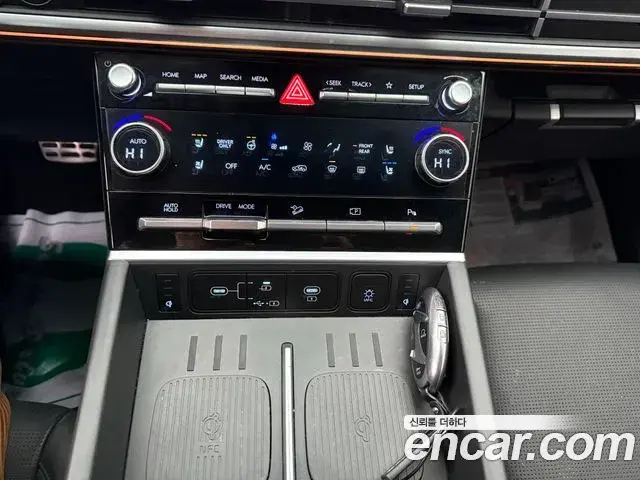 Hyundai Santa Fe 2024 — Photo 11/20
