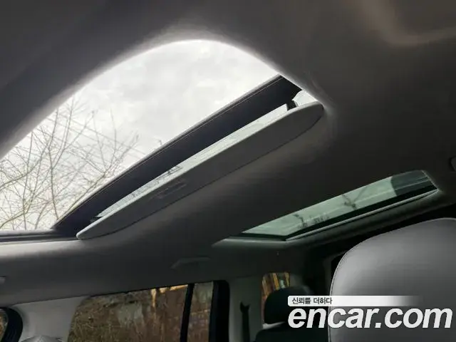 Hyundai Santa Fe 2024 — Photo 17/20