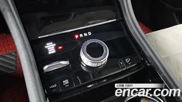 Jeep Grand Cherokee 2023 — Фото 9/20