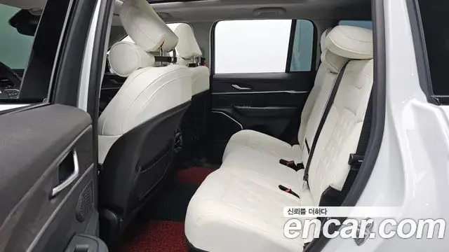 Jeep Grand Cherokee 2023 — Фото 12/20