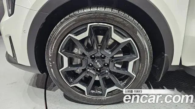 Kia Sorento 2024 — Photo 5/20