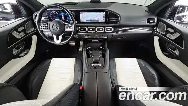 Mercedes-Benz GLE-Class 2023 — Photo 7/20