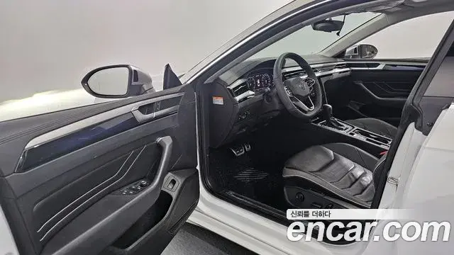 Volkswagen Arteon 2022 — ფოტო 9/20