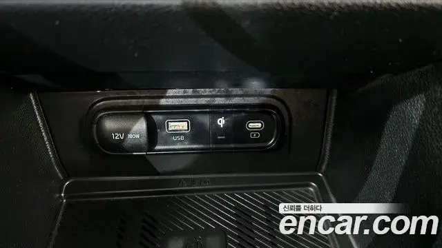 Kia Sportage 2022 — Şəkil 16/32