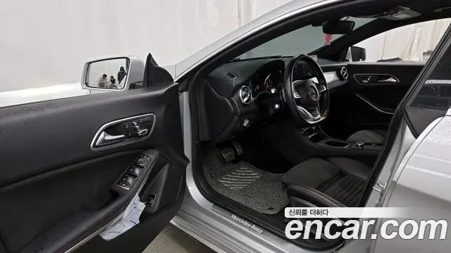 Mercedes-Benz CLA-Class 2018 — ფოტო 4/30