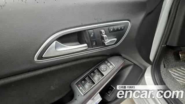 Mercedes-Benz CLA-Class 2018 — ფოტო 14/30