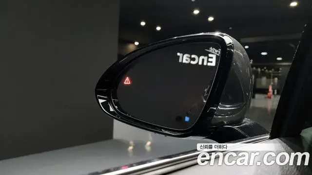Genesis Electrified G80 2025 — Photo 13/20