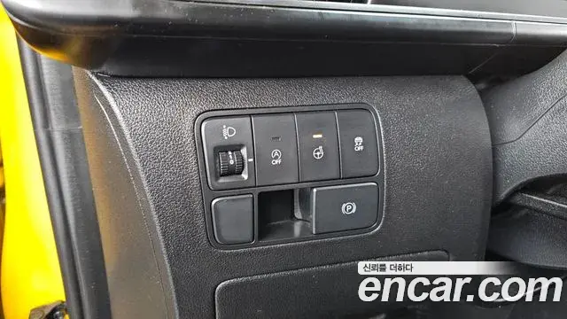 Hyundai Staria 2021 — Şəkil 19/20