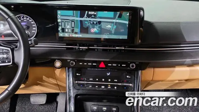 Kia Carnival 2020 — Photo 14/20