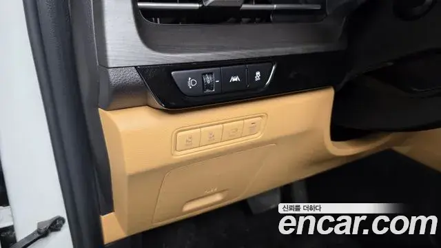 Kia Carnival 2020 — Photo 17/20