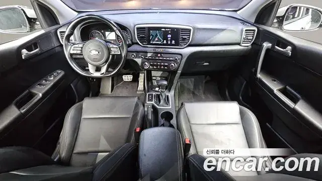 Kia Sportage The Bold 2018 — Photo 2/20