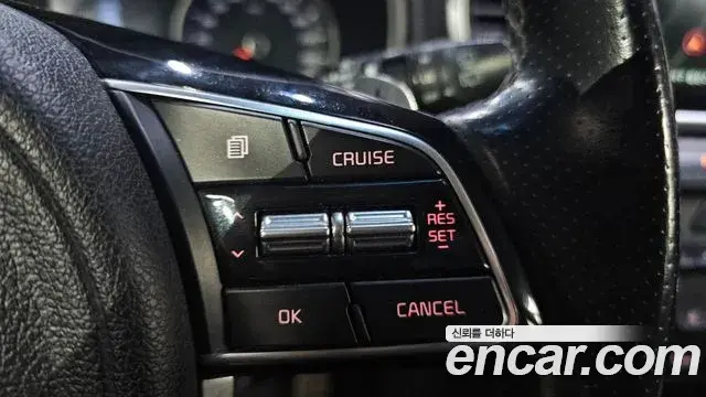 Kia Sportage The Bold 2018 — Photo 6/20