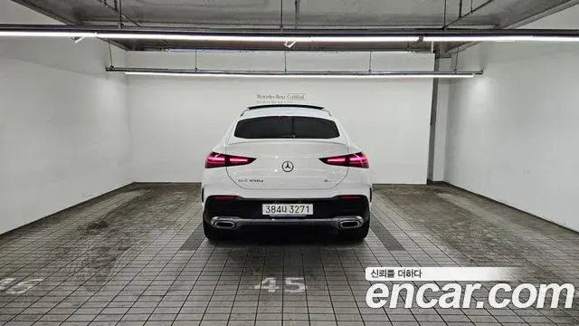Mercedes-Benz GLE-Class 2023 — Photo 3/20