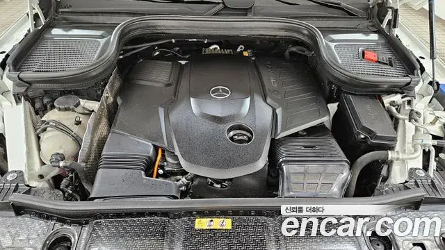 Mercedes-Benz GLE-Class 2023 — Photo 5/20