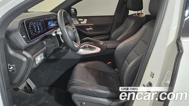 Mercedes-Benz GLE-Class 2023 — Photo 14/20