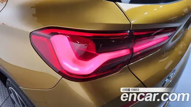 BMW X2 2020 — Photo 10/34