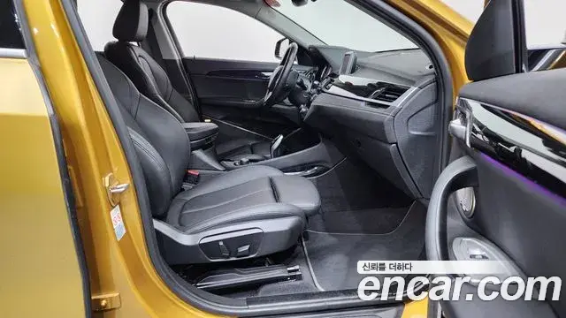 BMW X2 2020 — Photo 29/34