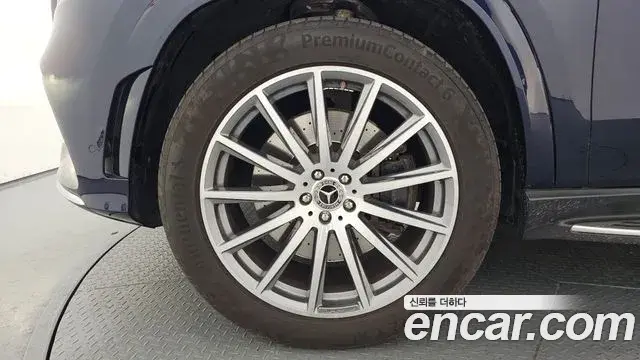 Mercedes-Benz GLS-Class 2021 — Photo 5/20