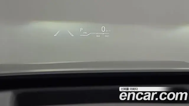 Toyota Highlander 2025 — Photo 15/20